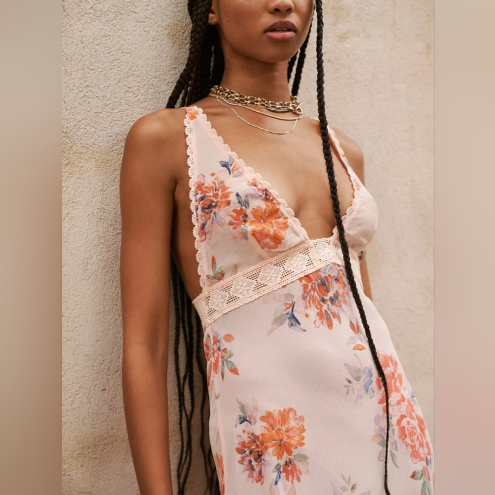Free People Stay Awhile Maxi Dress in Peach Combo Size Medium - Picture 5 of 9